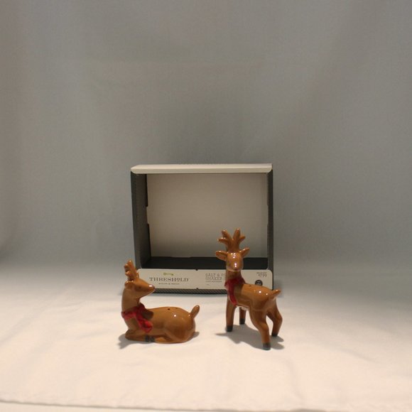 Threshold Earthenware Salt & Pepper Shaker Set - Holiday Reindeer - Picture 1 of 6
